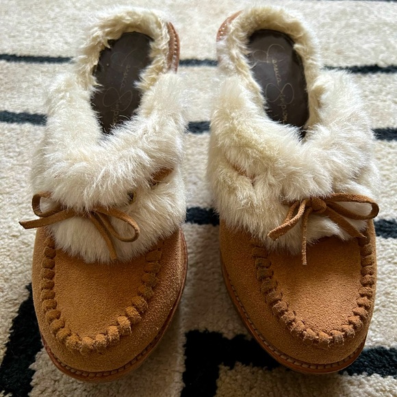 Jessica Simpson Shoes - Gorgeous furry platform clogs